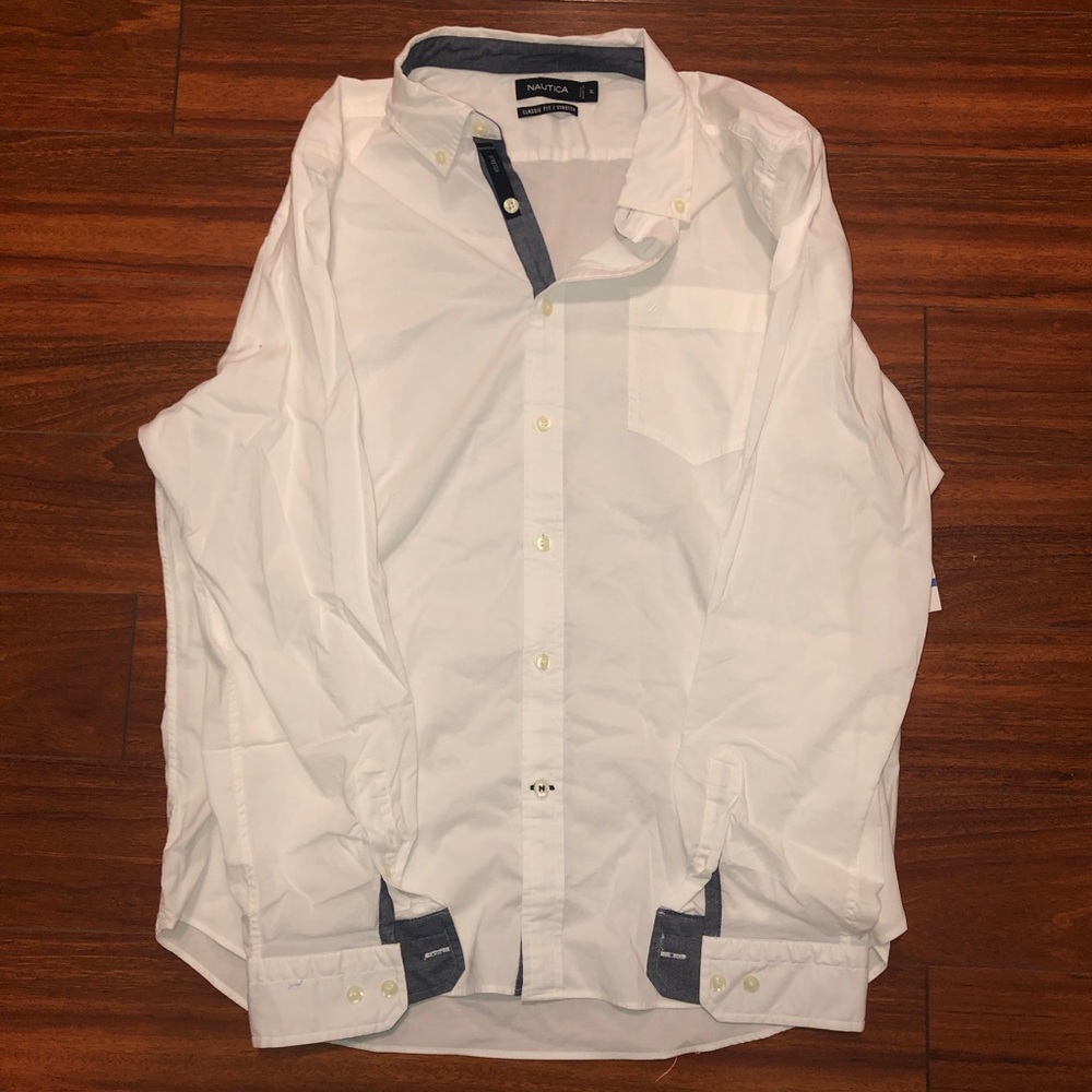 Men’s button down white shirt